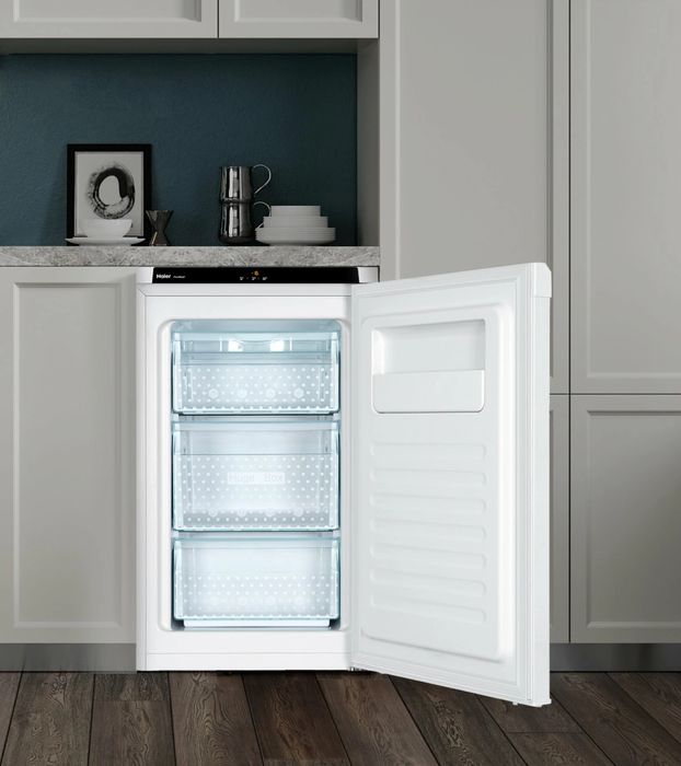 Морозильная камера HAIER HF-82WAA