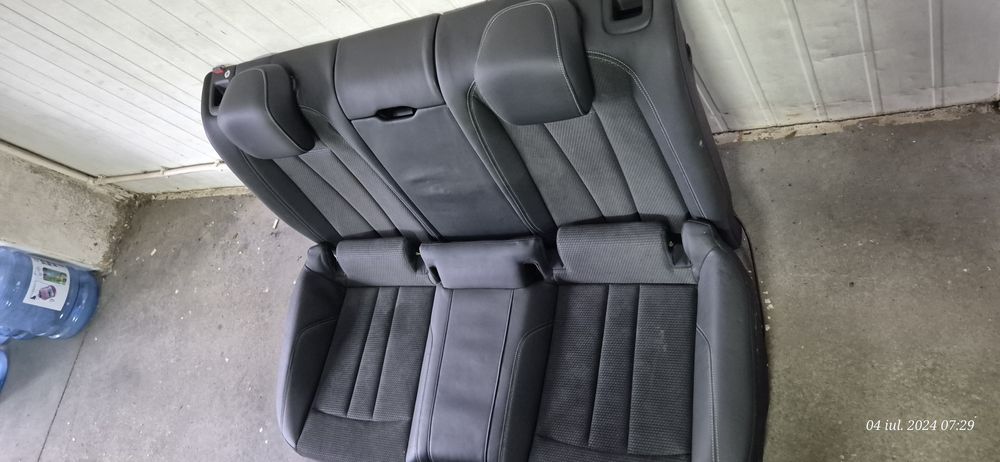 Vând interior de piele sport S-line pentru Audi A5 B9 Coupe 8W.

- sca