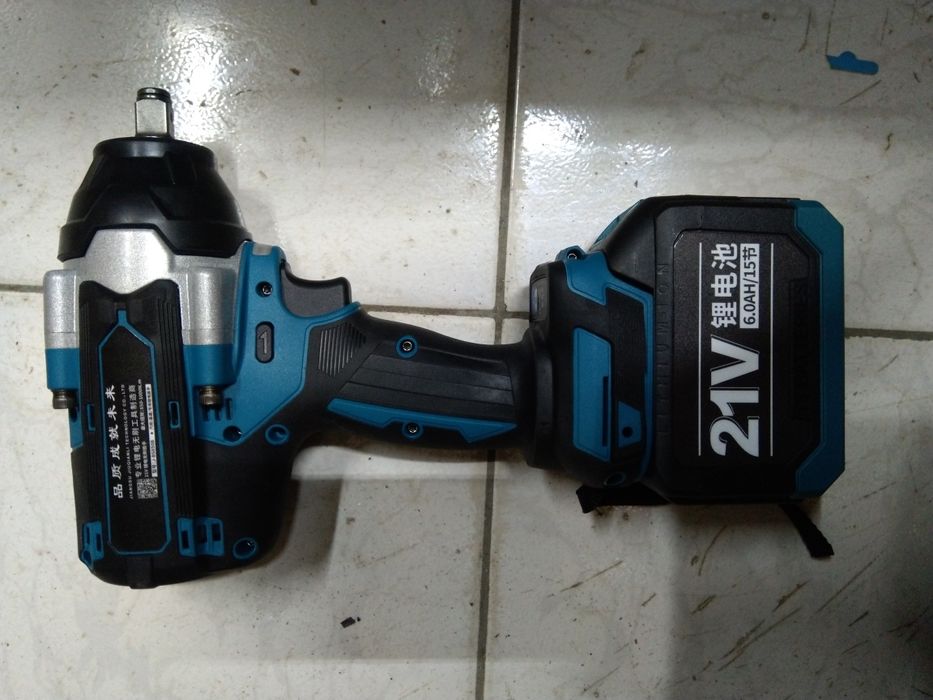 Ударный гайковёрт квадрат 1/2