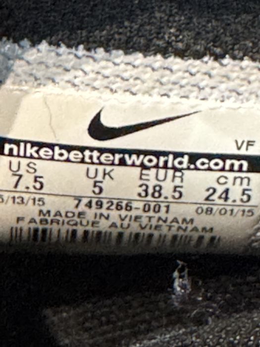 Маратонки NIKE AIR FORCE 1 .Номер 38.5