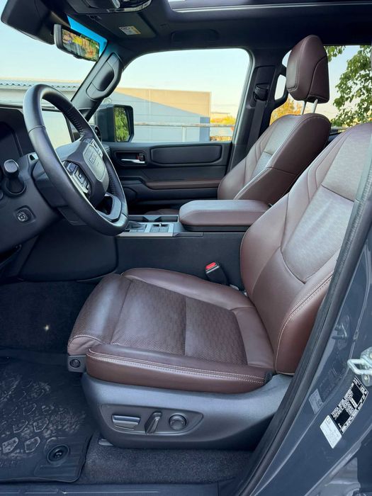 TOYOTA Land Cruiser 250 0 — imagine 5