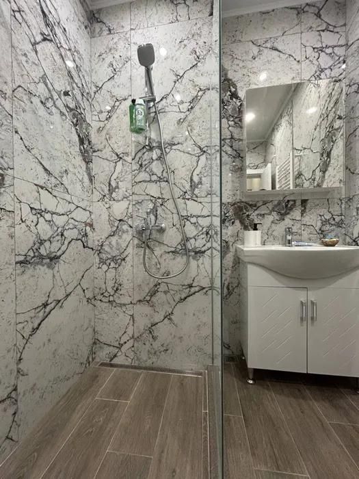 Дава се под наем Четиристаен апартамент в Варна, Център - 110 кв.м за 1500 € - Снимка #7