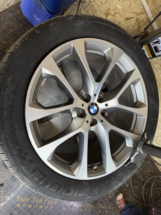 Продам колеса оригинал бмв x5 r 20