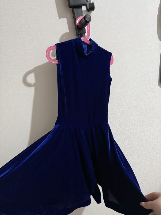 Платье для ювиналов