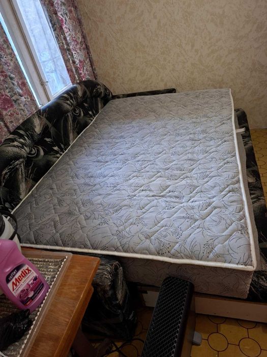 Матрак еднолицев