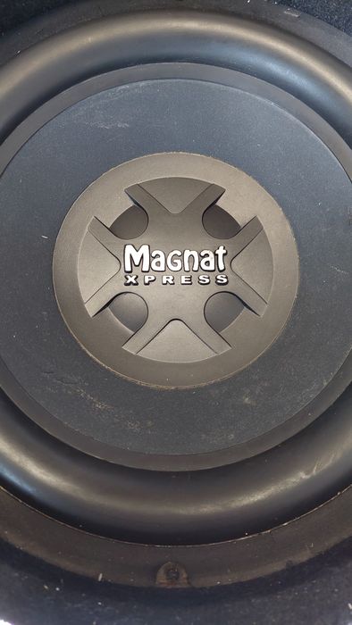 Subwoofer Magnat și amplificator Sony Xpload ptr masina