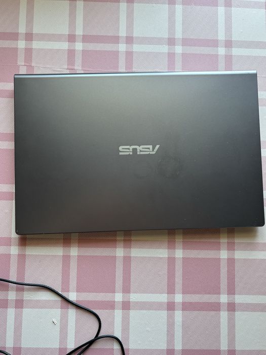Продам ноутбук ASUS