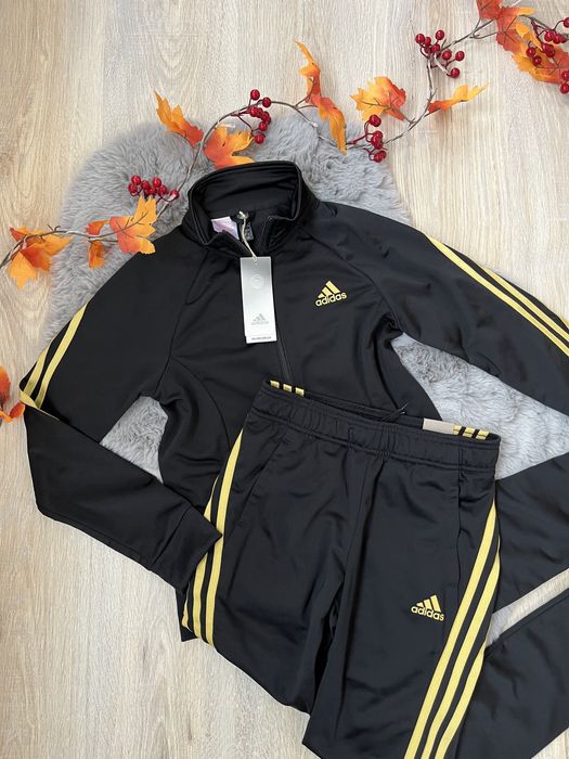 Adidas детски спортен екип нов