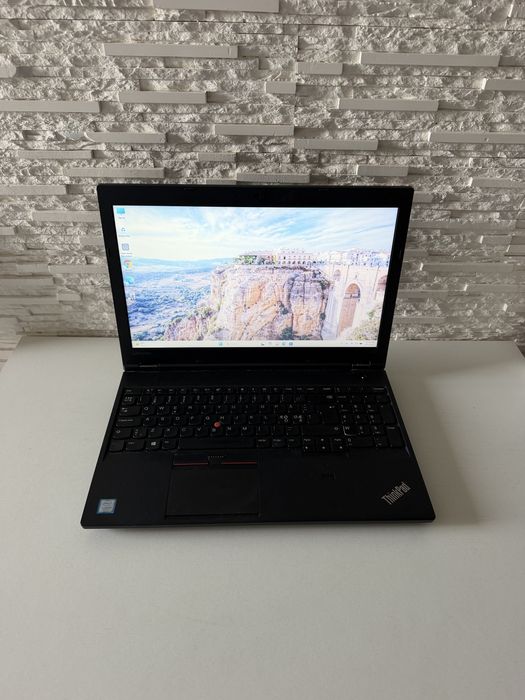 Laptop Lenovo ThinkPad L570- 15.6 FHD- core i5 - 8Gb ddr4 - 256 Gb Ssd - widows 11 - tst Iluminata
