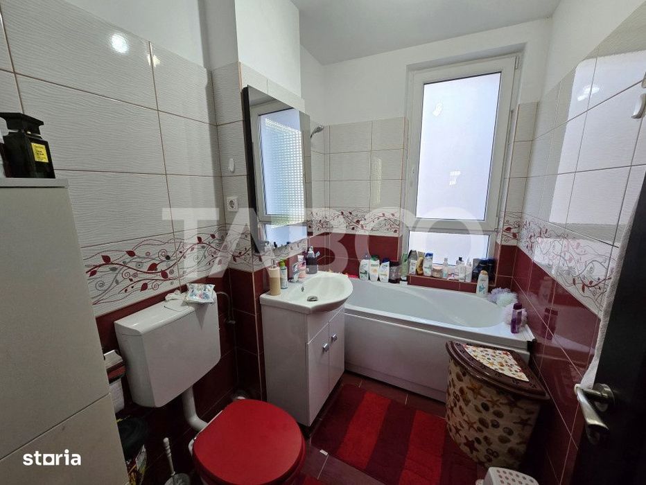 Apartament decomandat 3 camere 2 bai balcon etaj 1 Arhitectilor Sibiu