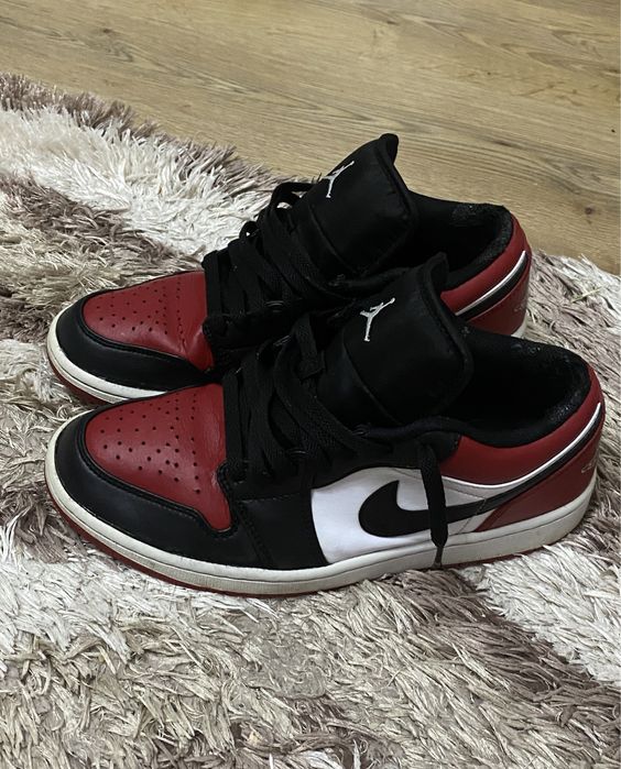 Adidasi jordan 1 low+ tricou jordan