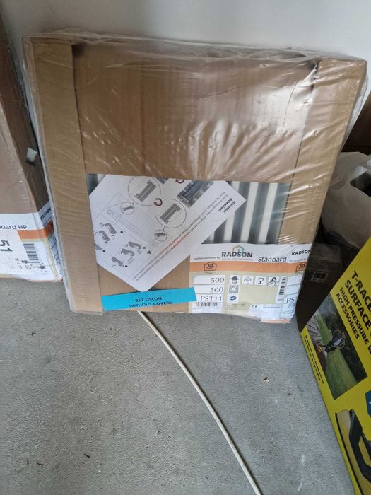 Radiatoare,calorifere,set robineti termostatati,termostat ambient