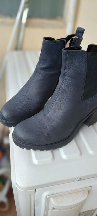 Дамски боти Guess, Timberland, Vagabond shoemakers