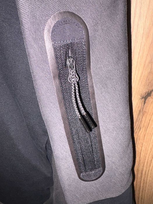 Nike Tech Fleece Горнище - Размер S