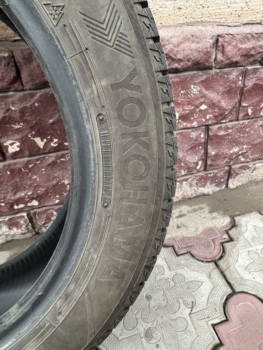 YOKOHAM  215/55/17