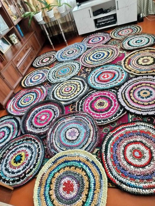 коврики ручной работы, handmade (вязаные крючком)