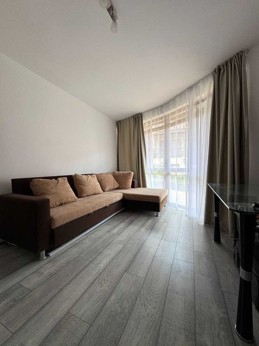 Дава се под наем Тристаен апартамент в Свети Влас - 80 кв.м за 80 € - Снимка #9