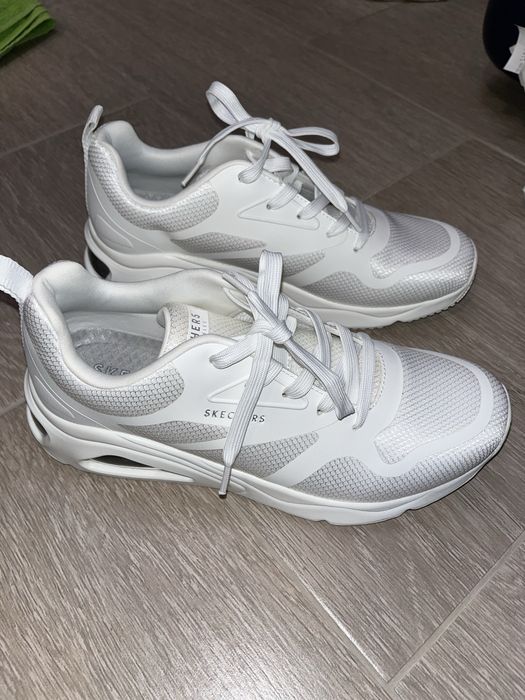 Кроссовки Skechers