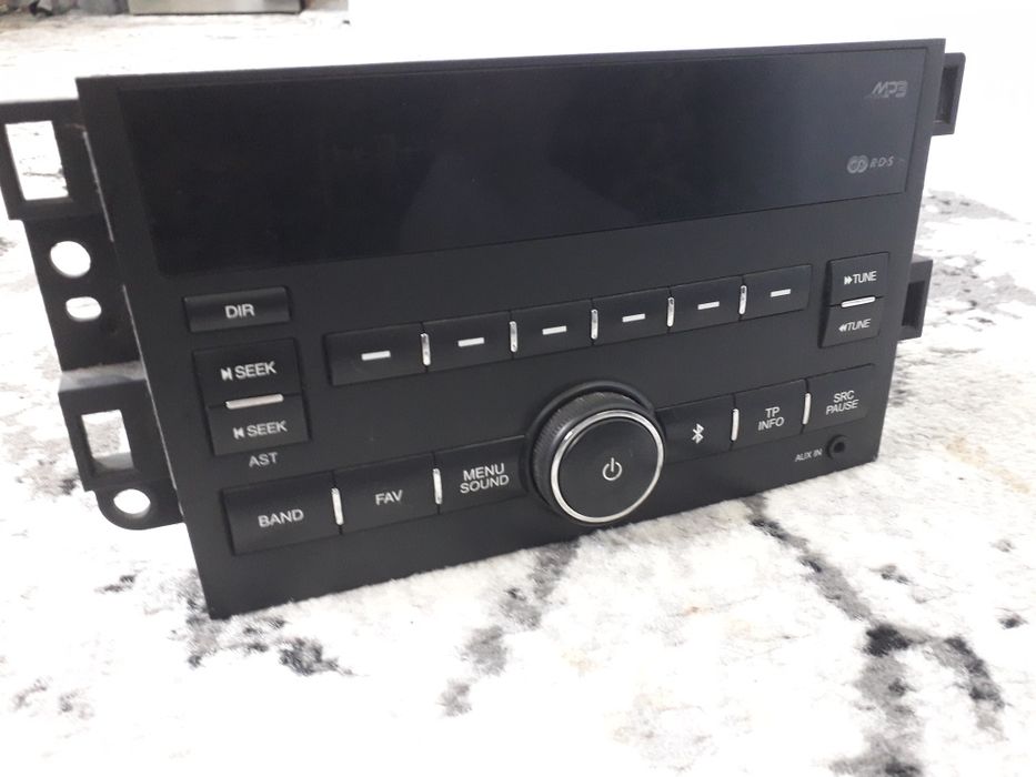 Некса 3 магнитола сотилади