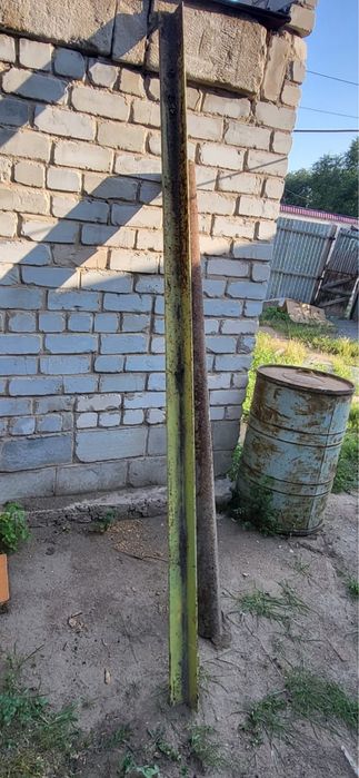 Уголок продам