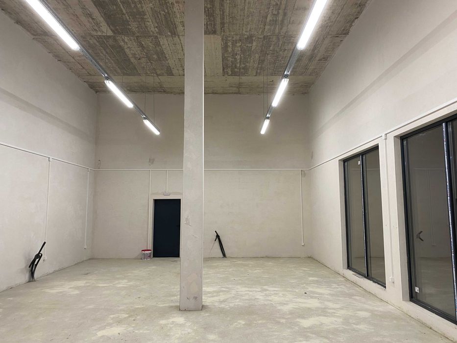 Продава се Магазин в с. Приселци, Област Варна - 180 кв.м за 2223 €/кв.м - Снимка #4