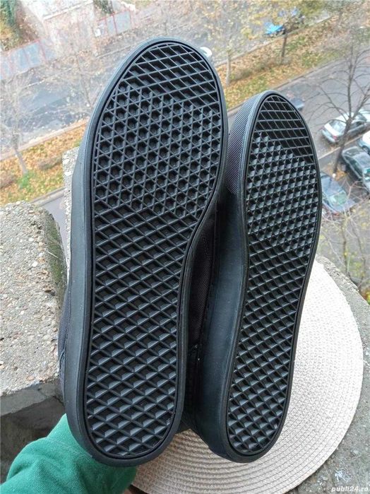 Bascheti Vans, marime 45, UK 10.5(29.5 cm)