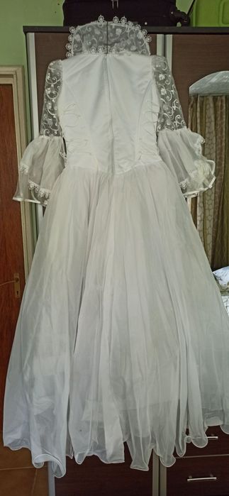 Rochie Mireasa, (prințesă)  Completa + Bijuterii.