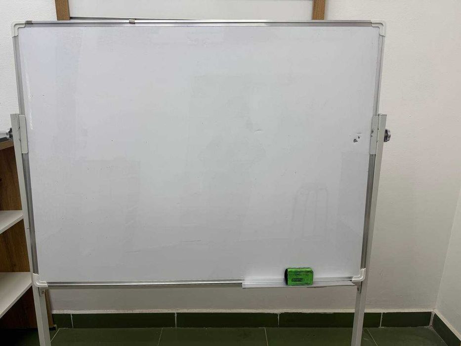 Маркерная магнитная доска (120х90 см)