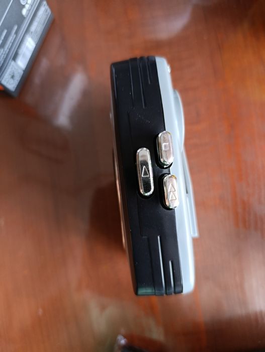 Продам кассетный плеер