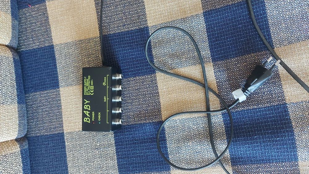 Alimentator pt pedale efect  Cioks Baby