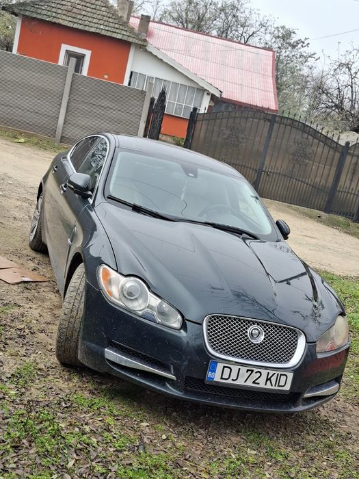 Vând Jaguar  XF 3.0l