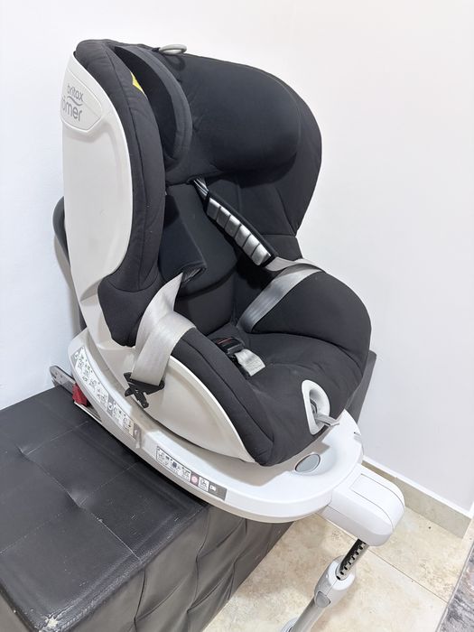 Scaun auto rotativ Britax 360