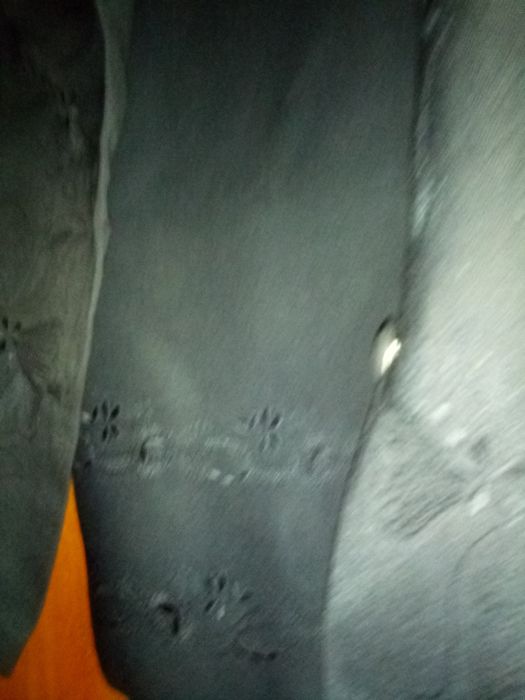 Дамски костюми, сака, манто