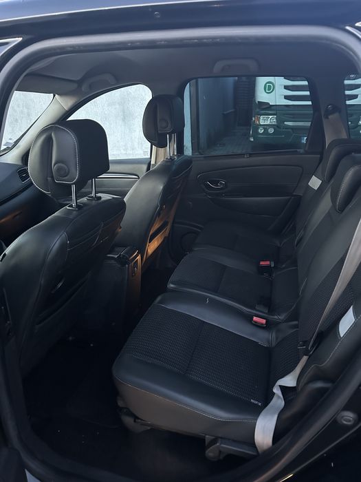 RENAULT Scenic 0 — imagine 5