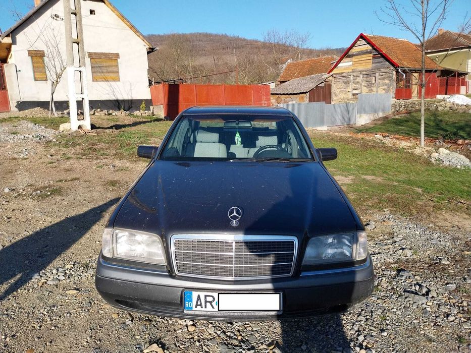 Mercedes C-180 inmatriculat Ro