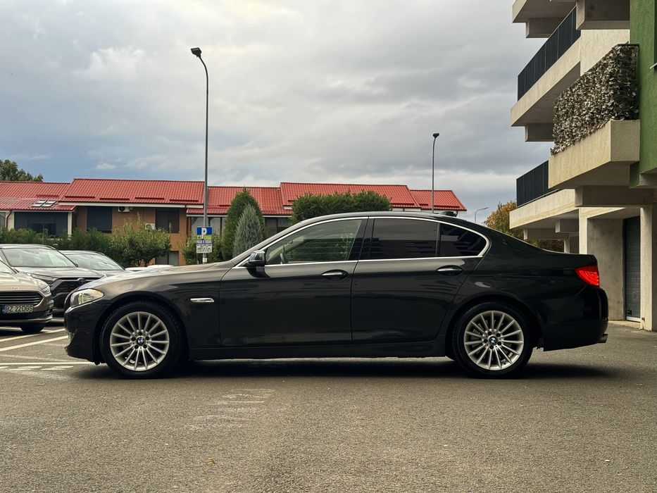 Bmw  seria 5 f10,x-drive,facelift 2014,258 cp,interior alb!