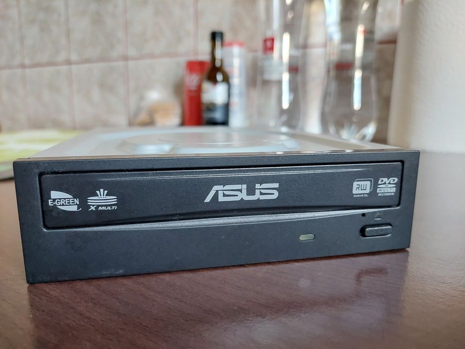 CD/ DVD rewritable drive ASUS