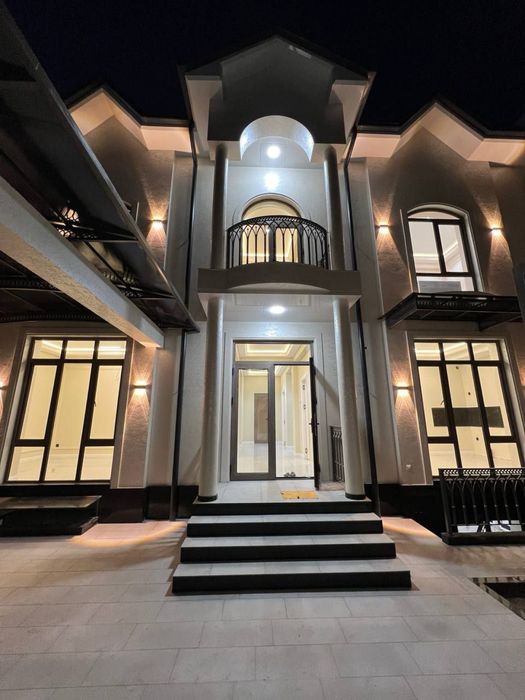 Продаются 3 новых 3-уровневых евродома