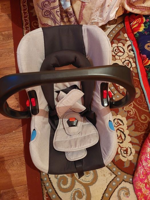 Авто кресло детское