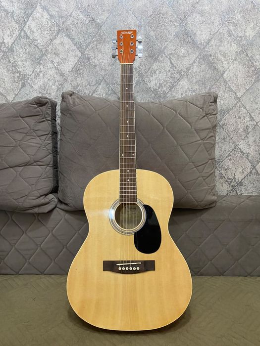 Продам гитару HOMAGE LF-3910N