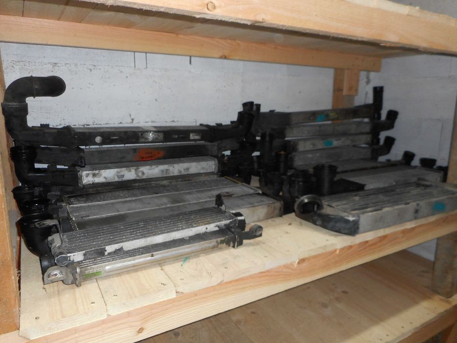 Водни климатични радиатори за парно и интеркулери от Мерцедес