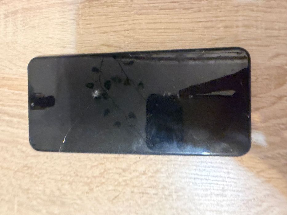 Telefon de vânzare