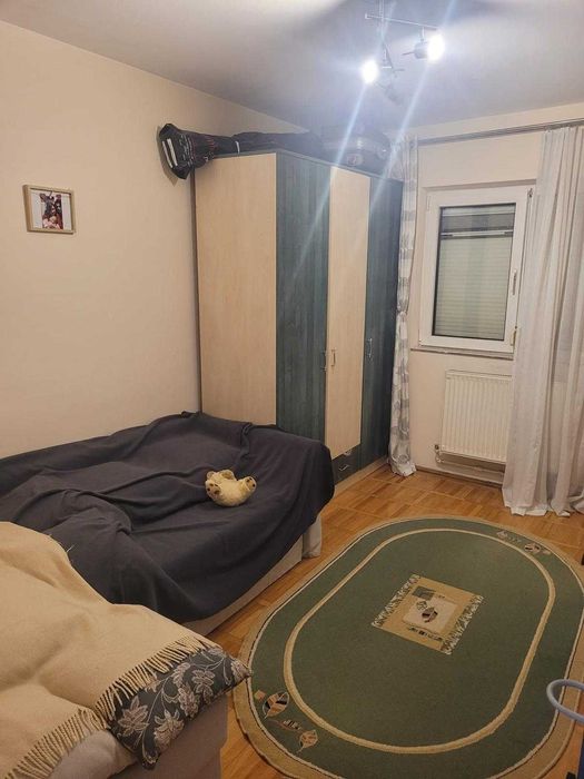 Vand apartament 3 camere mobilat, cartier Bistrita Lac Bacau