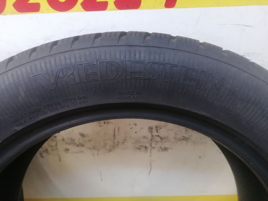 215/55/18 Iarna 2* Vredestein dot 0721.   6,,24mm