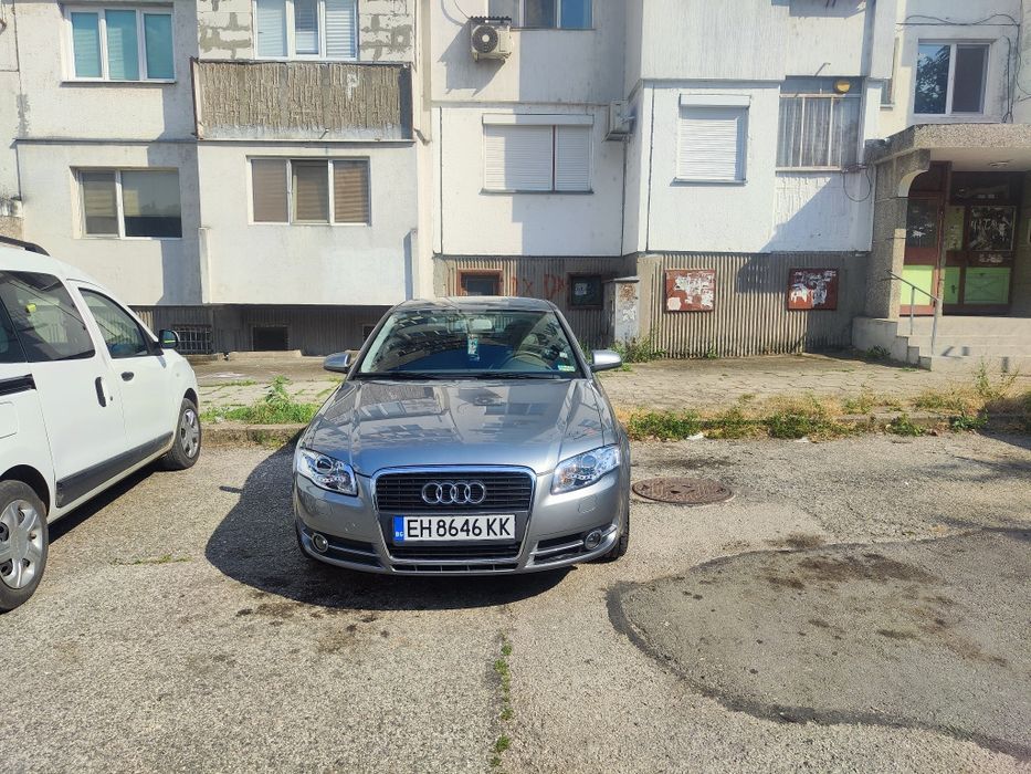 Продавям ауди А4 В7