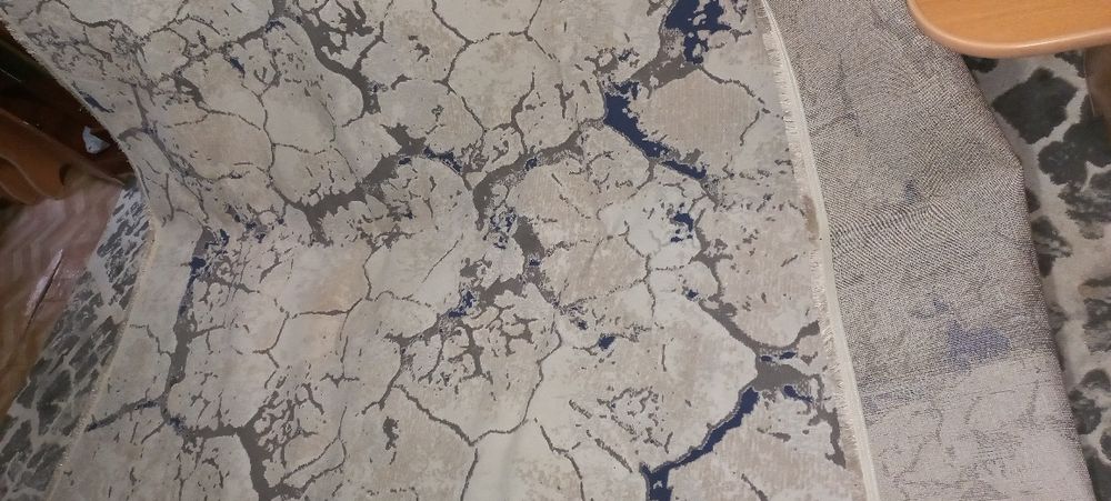 Продаётся ковры в хорошем состоянии