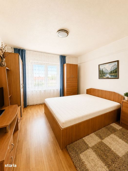 Apartament 2 camere, decomandat, 72 mp utili, zona Tractorul!