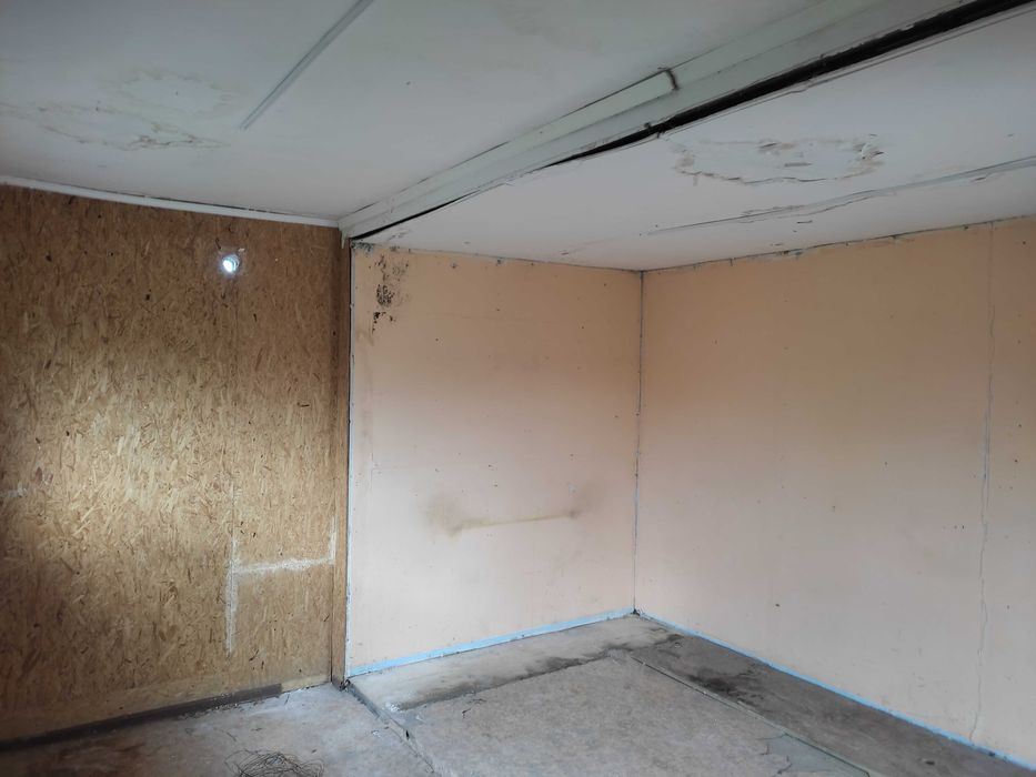 Продам киоск, вагончик, донерка