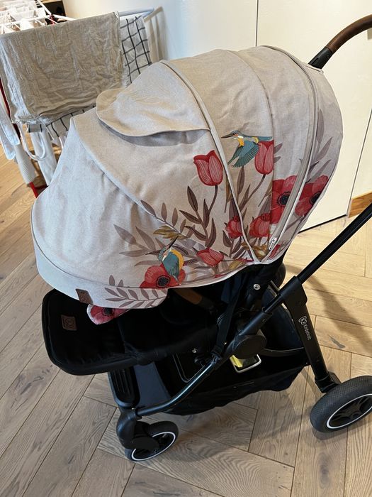 Продам коляску kinderkraft