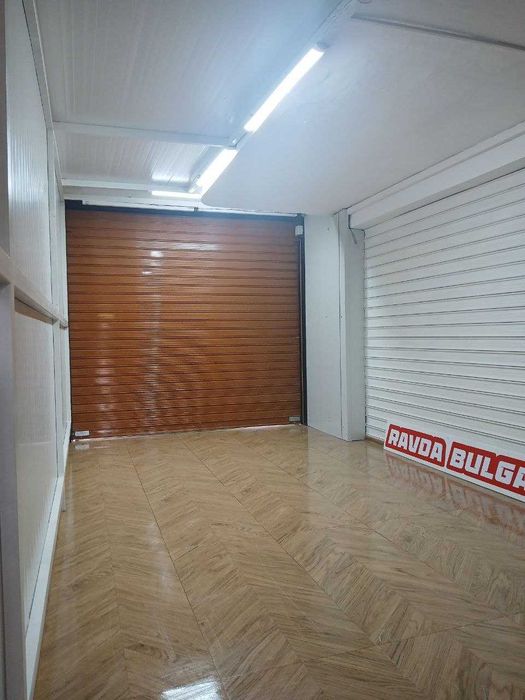 Дава се магазин под наем